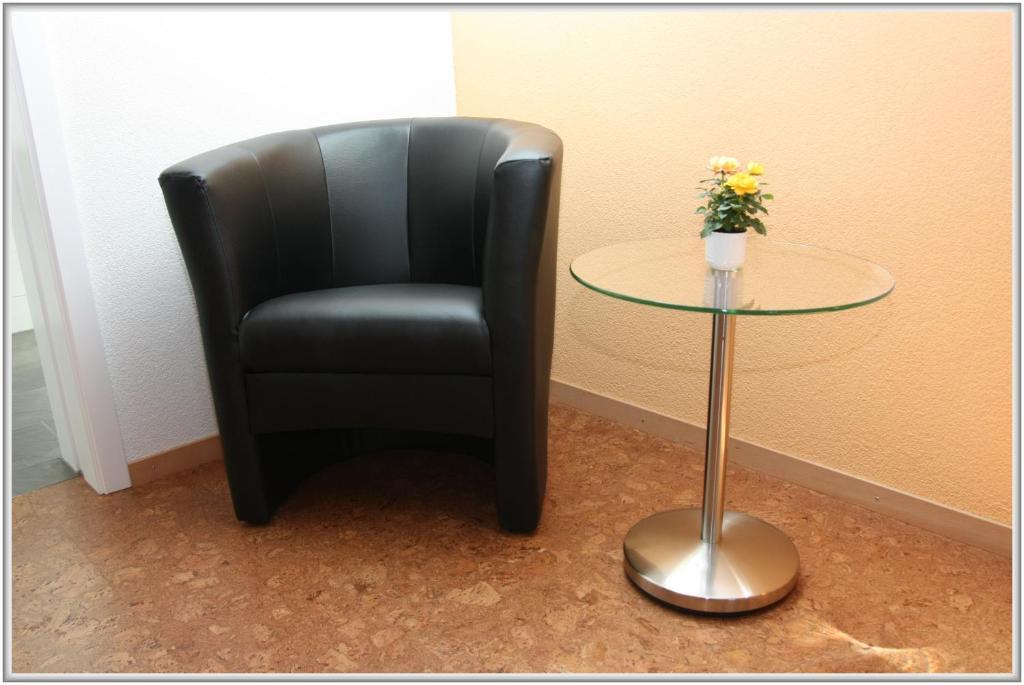 Hotel Speiserestaurant Bahnhof Güttingen Zimmer foto
